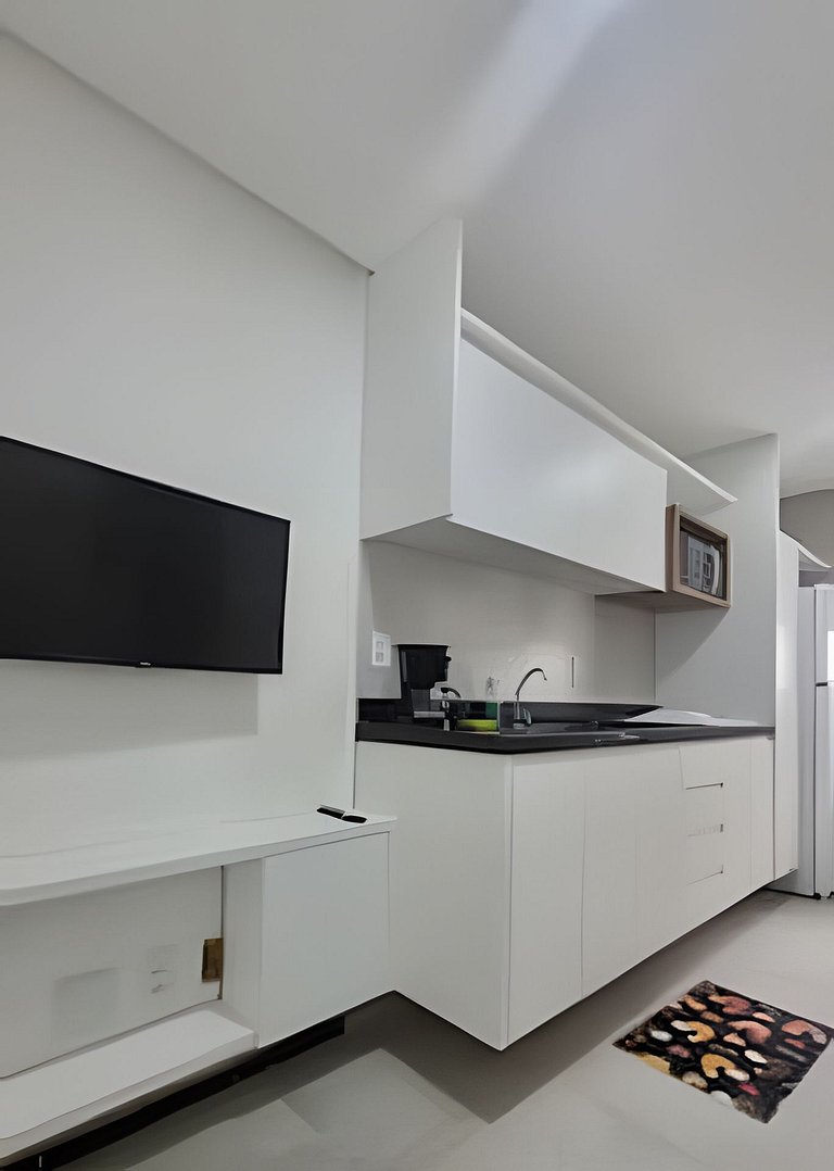 Vila dos Coqueiros, ap 302, 200 metros da praia.