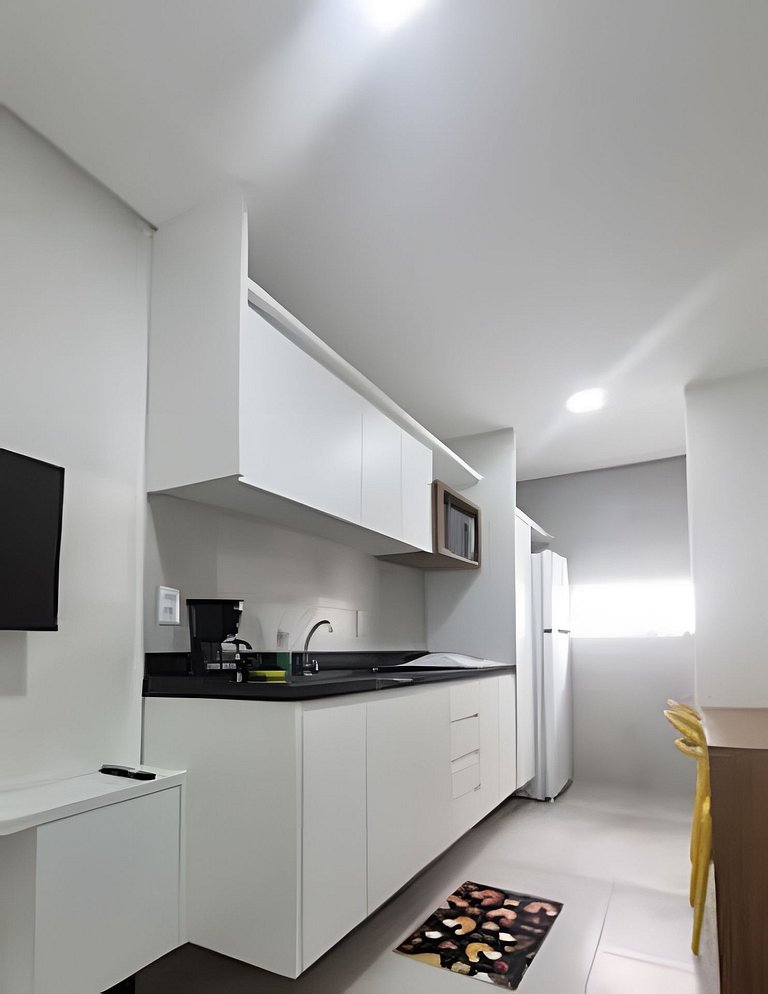 Vila dos Coqueiros, ap 302, 200 metros da praia.