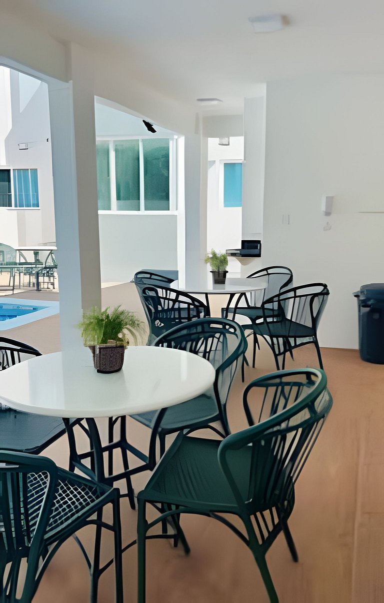 Vila Dos Coqueiros, Ap 104, 200 metros da praia