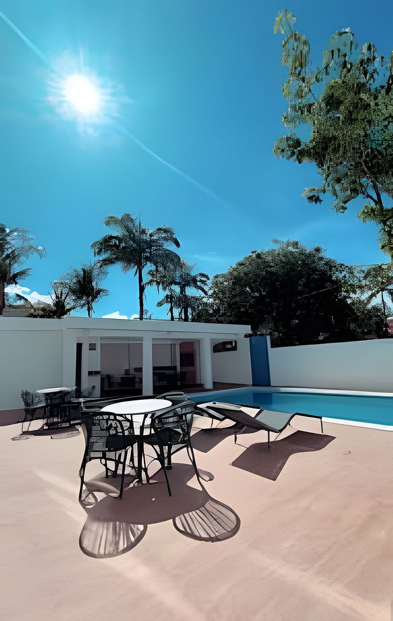 Vila dos Coqueiros, Ap003, 200 metros da praia