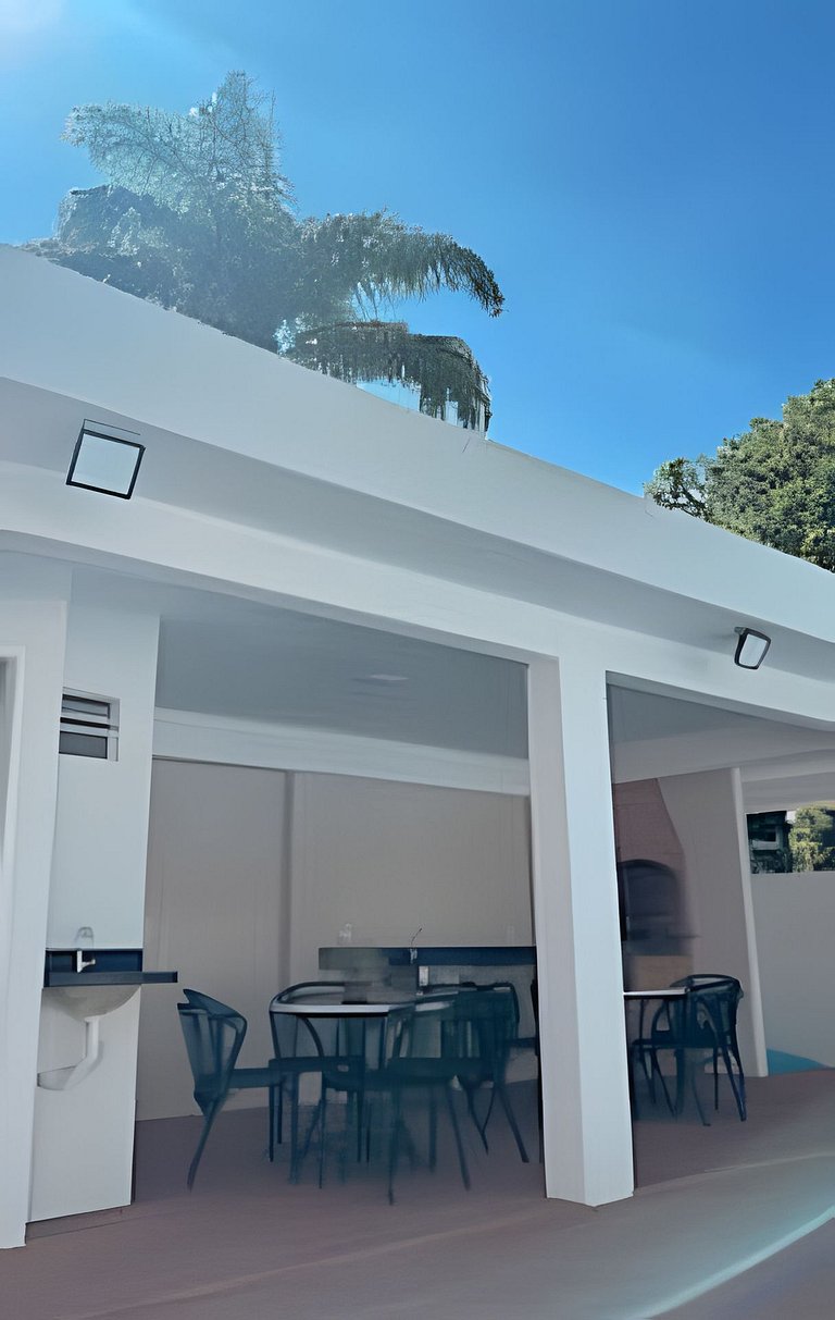 Vila dos Coqueiros, Ap003, 200 metros da praia