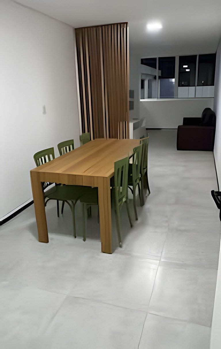 Vila dos Coqueiros, Ap003, 200 metros da praia