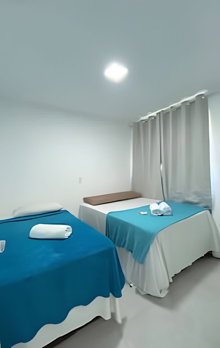 Vila dos Coqueiros, Ap003, 200 metros da praia