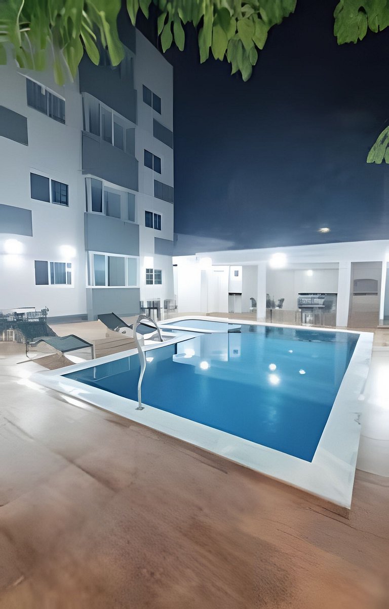 Vila dos Coqueiros, ap 201, 200 metros da praia.