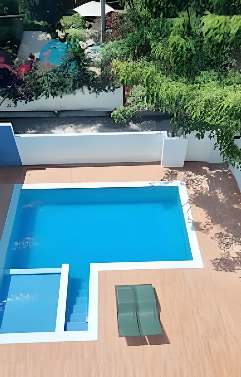 Vila dos Coqueiros, ap 002, 200 metros da praia.