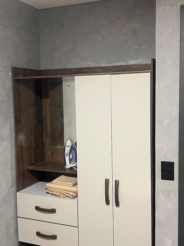 Residencial Praça 5 - Ap.103