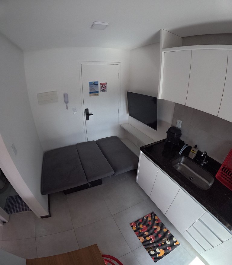 Vila dos Coqueiros, ap 202, 200 metros da praia.