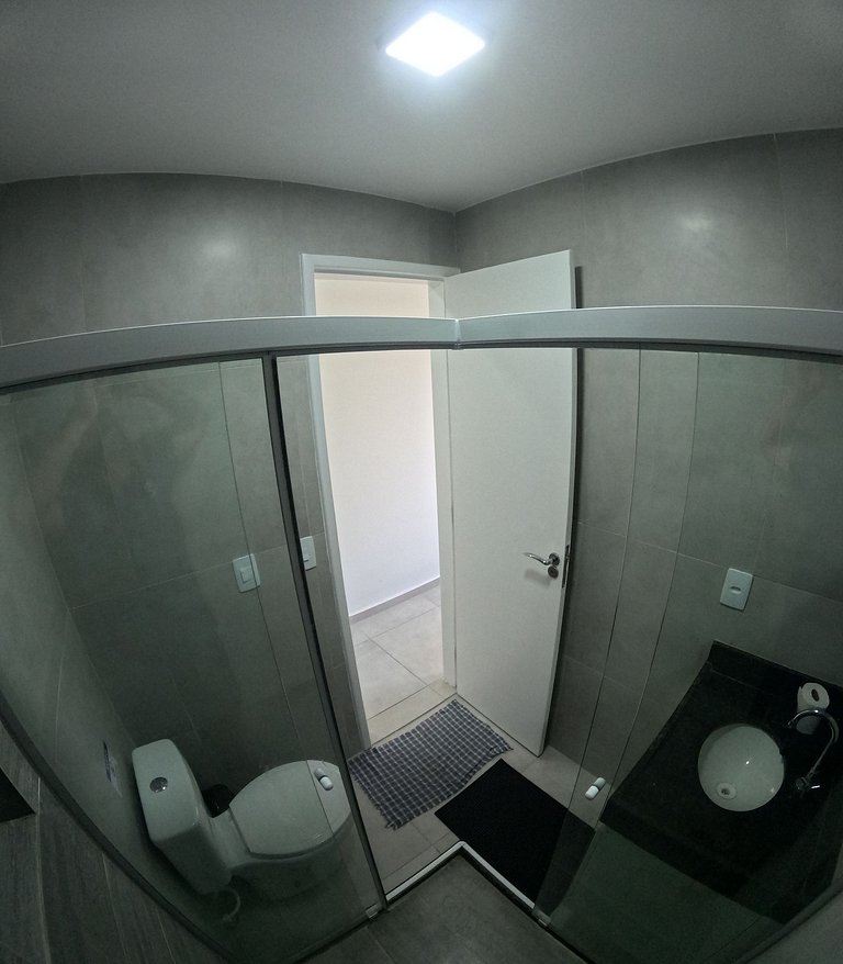 Vila dos Coqueiros, ap 205, 200 metros da praia.