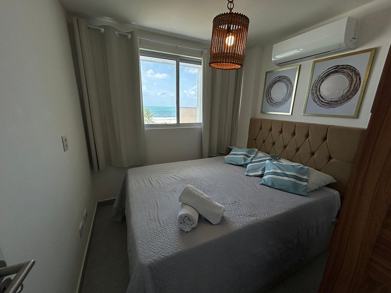 Maravilhoso Flat Frente ao Mar - OceanBlue 304