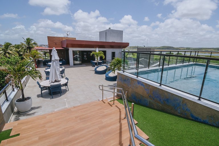Elegant flat with rooftop pool and ocean view