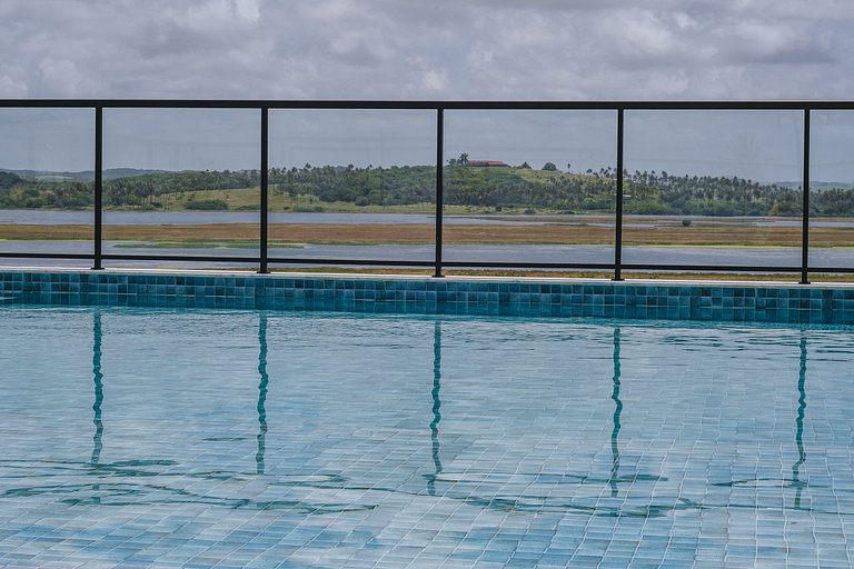 Elegant flat with rooftop pool and ocean view