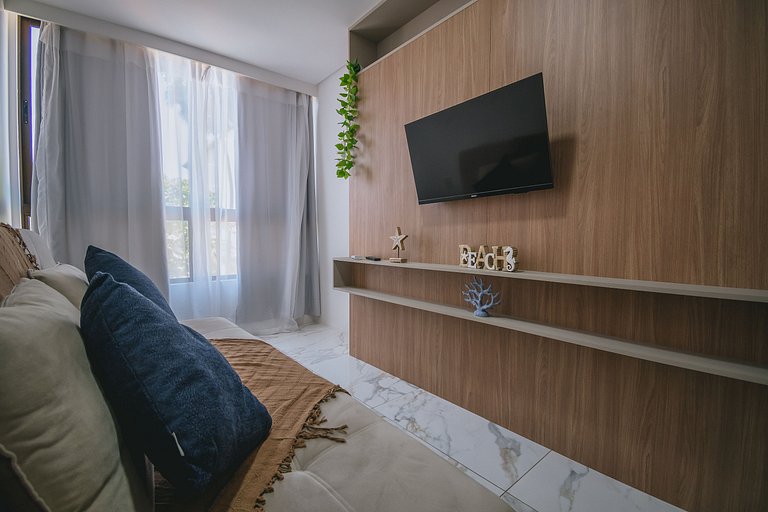 Elegant flat with rooftop pool and ocean view