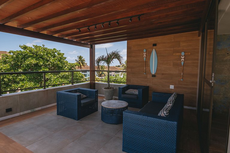Elegant flat with rooftop pool and ocean view
